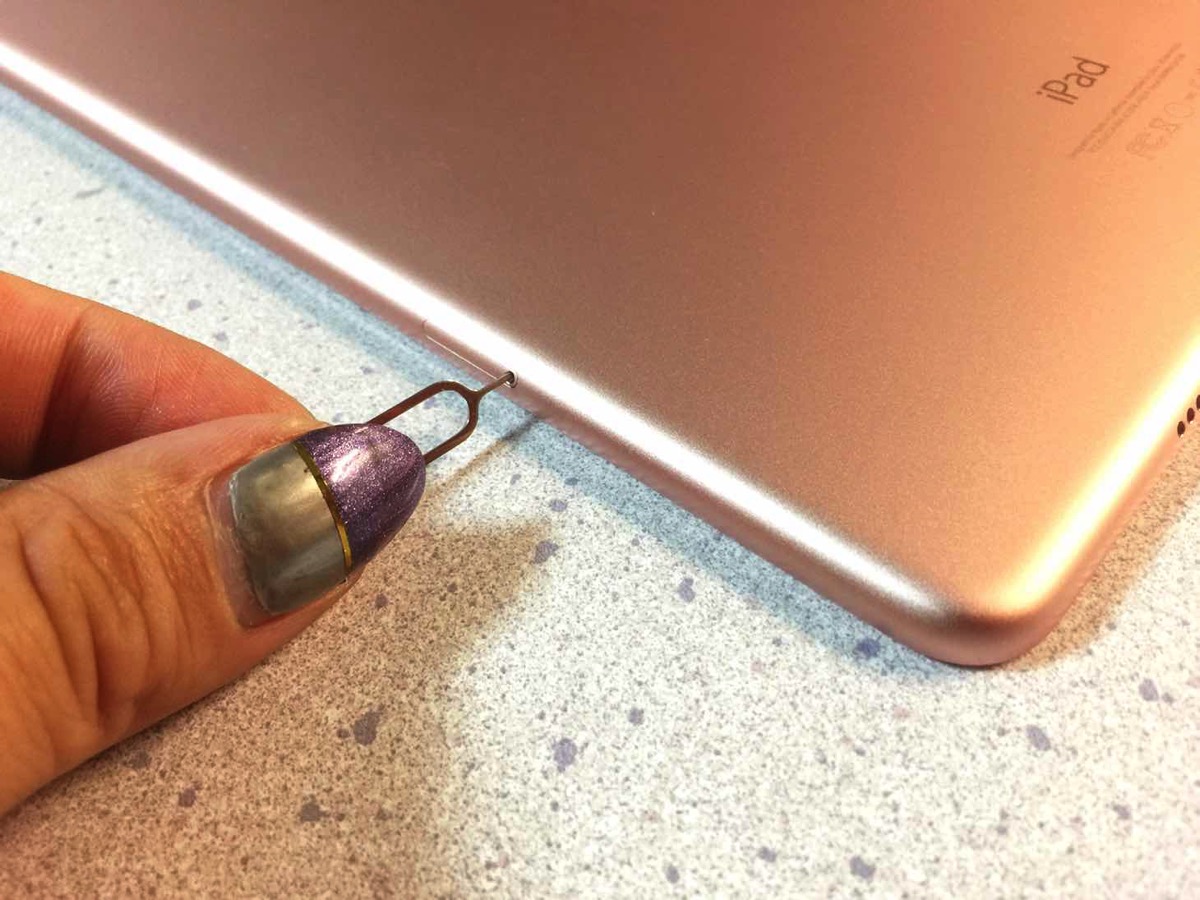 iPad Pro 9.7インチ SIMフリーモデルにFREETELのSIMを入れて使ってみた